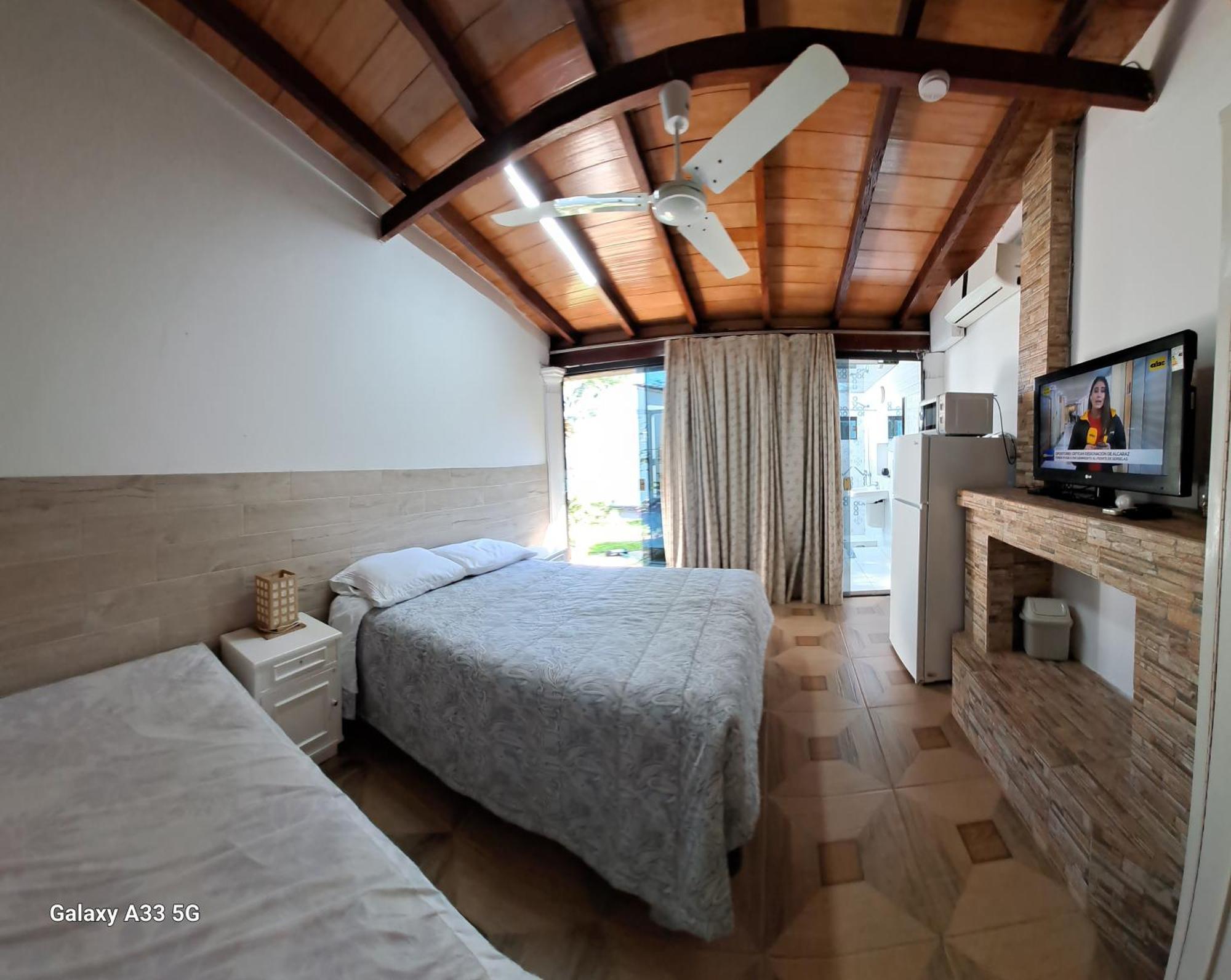 Bed and Breakfast Granados Асунсьйон Екстер'єр фото