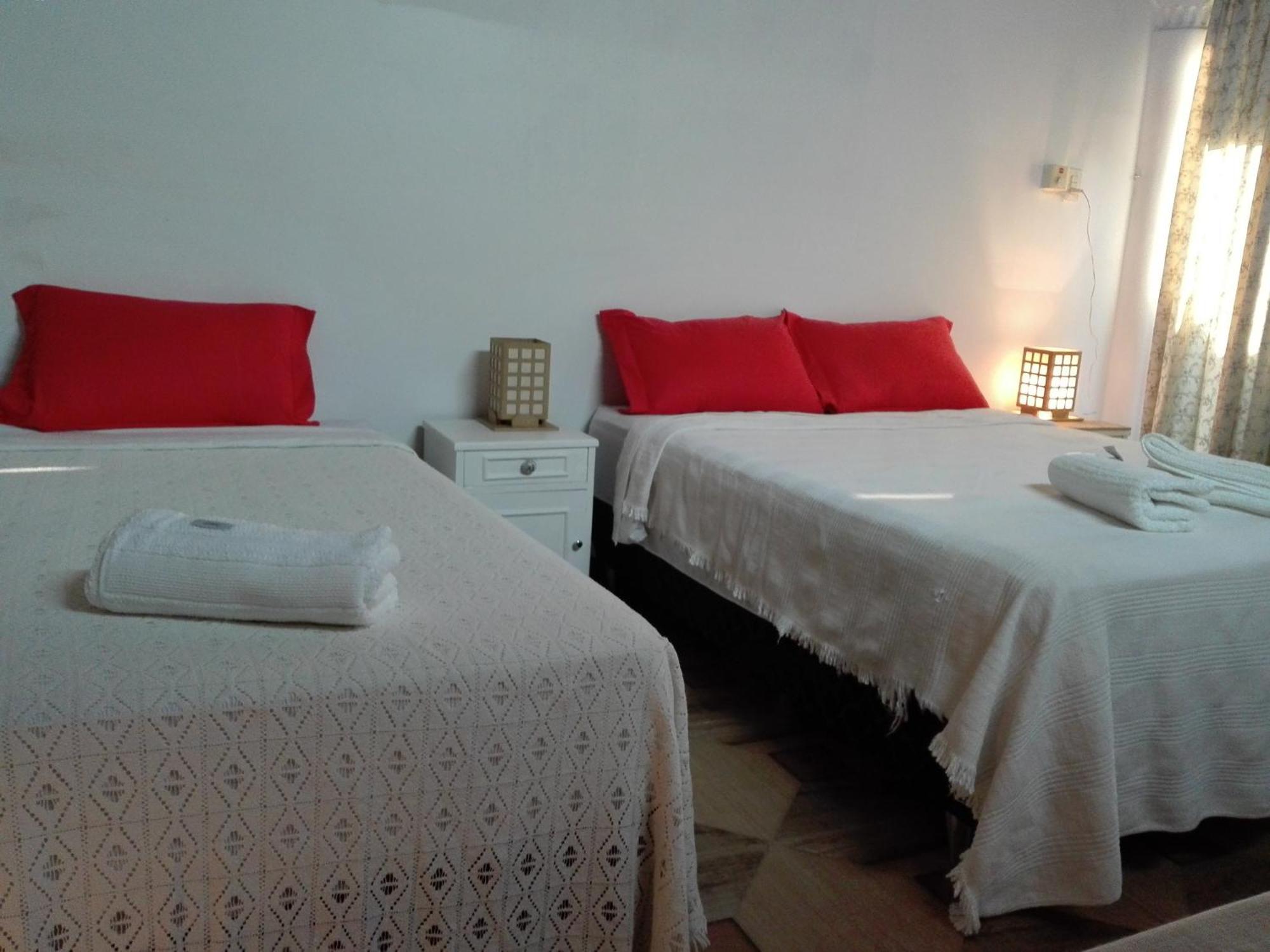 Bed and Breakfast Granados Асунсьйон Екстер'єр фото