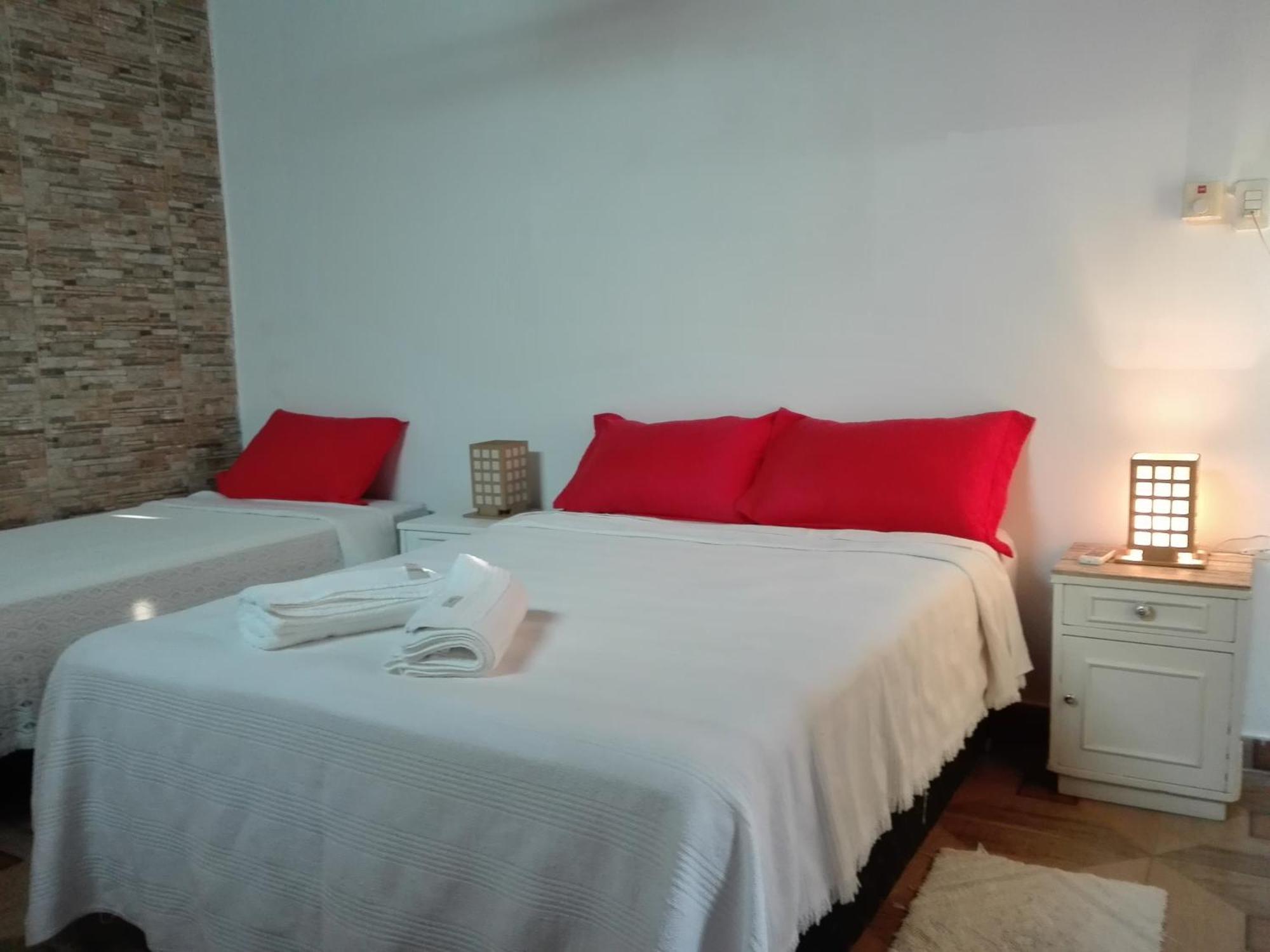 Bed and Breakfast Granados Асунсьйон Екстер'єр фото