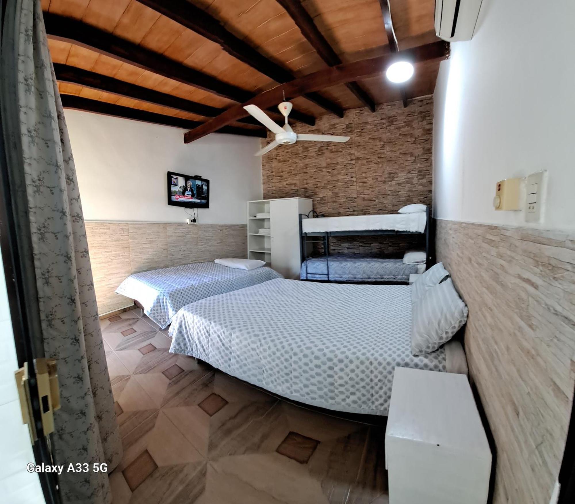 Bed and Breakfast Granados Асунсьйон Екстер'єр фото